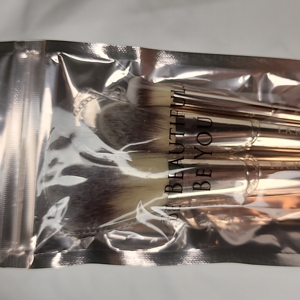 F.A.R.A.H. Brushes - Picture 2 of 4